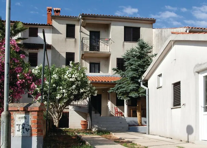 1 Bedroom Lovely In 公寓